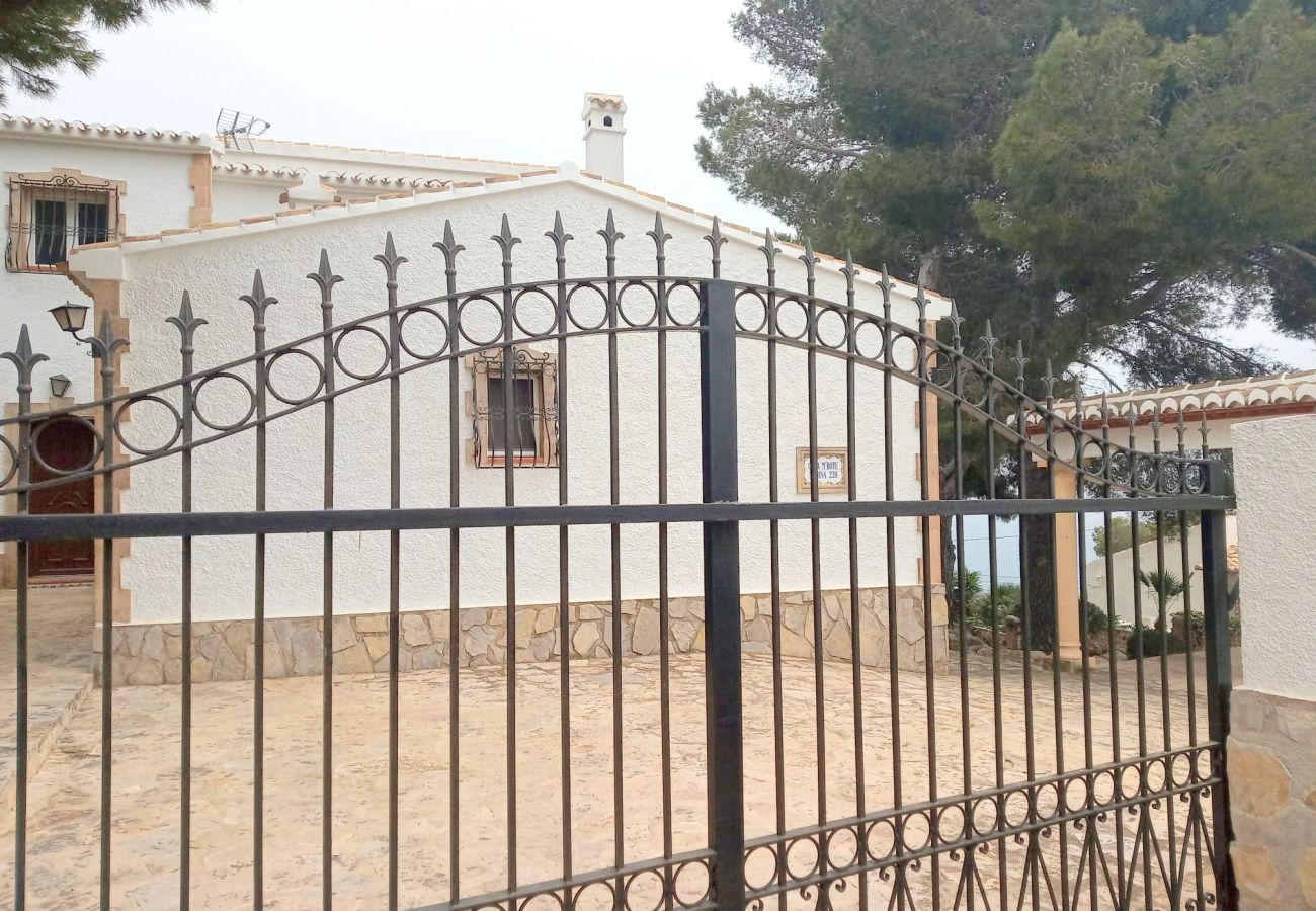 Villa en Javea / Xàbia - 0125 Villa La Marina con vistas al mar