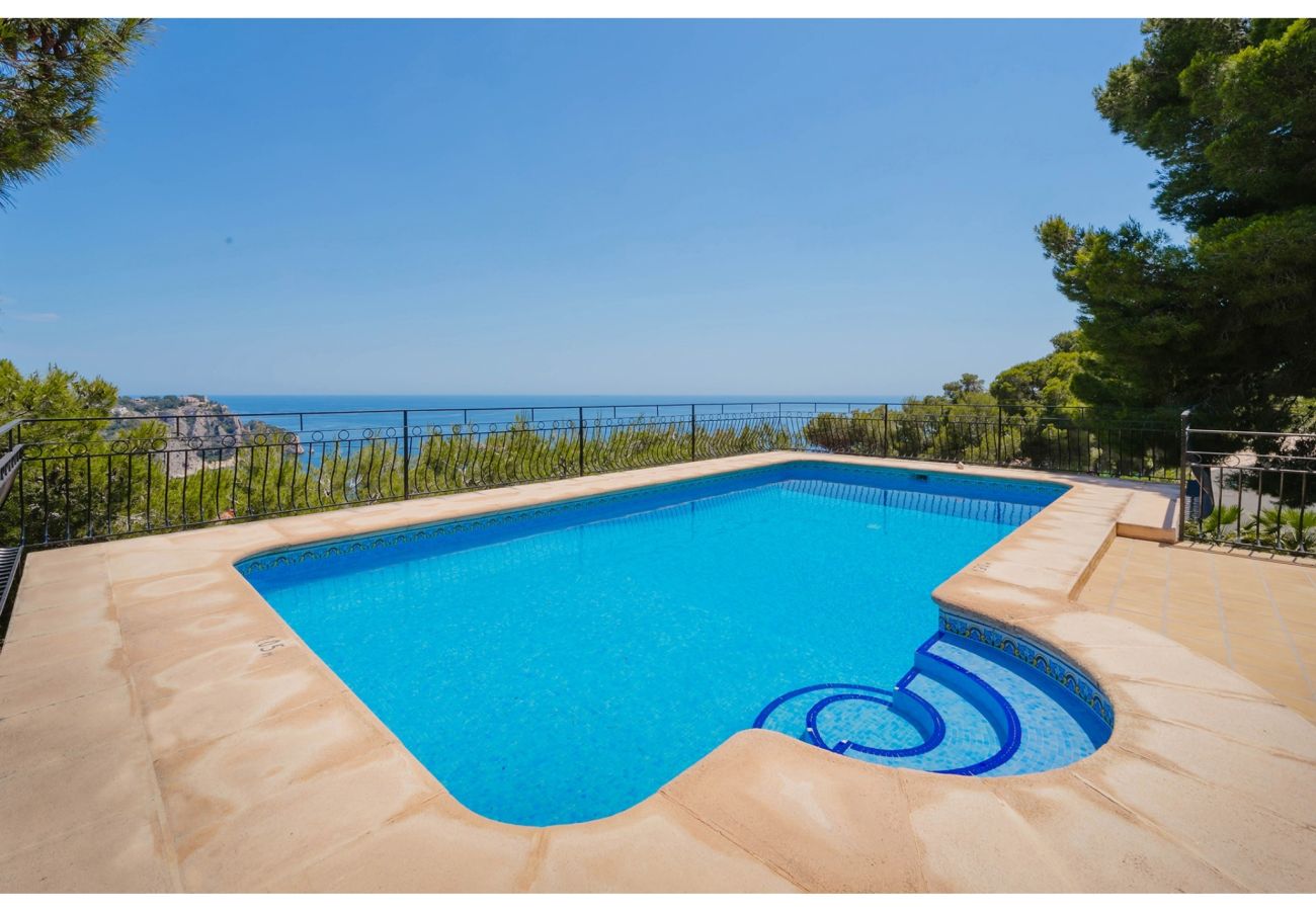 Villa en Javea / Xàbia - 0125 Villa La Marina con vistas al mar