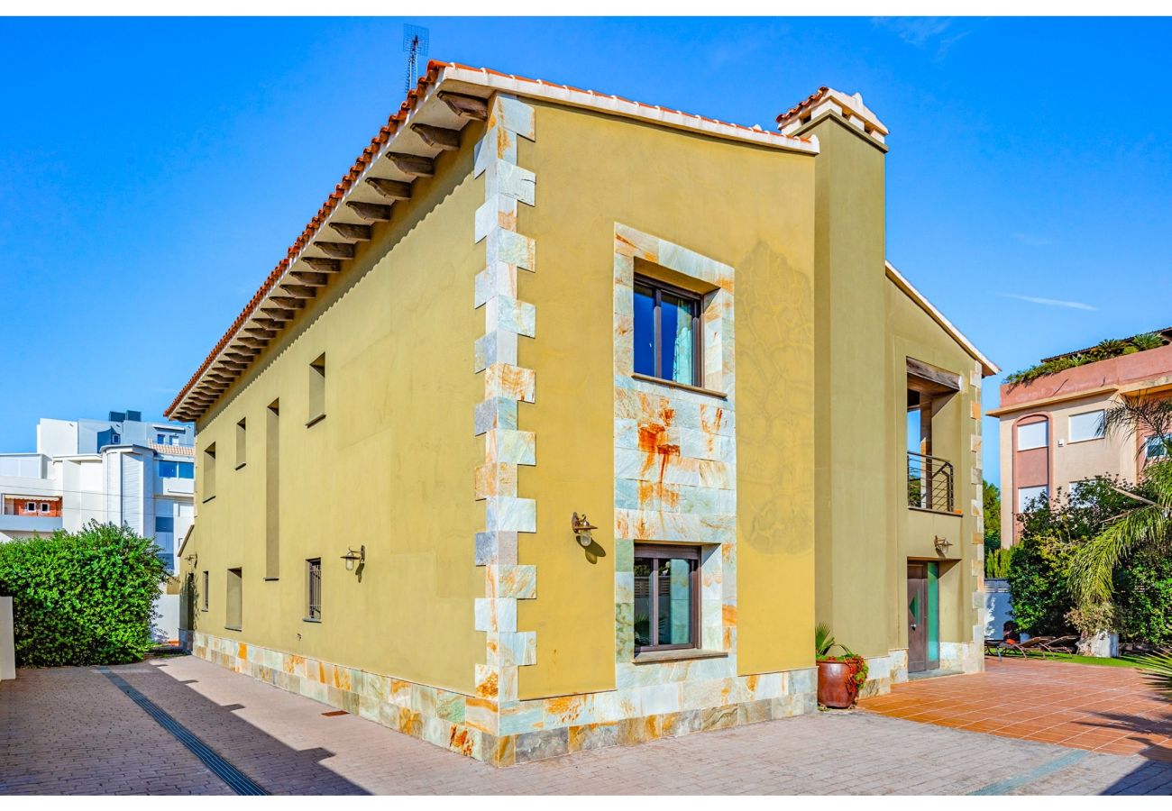 Villa en Denia - 0646 Villa Amanda Beach