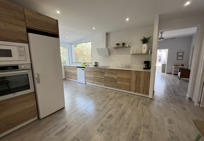 Villa in Denia - 0600 villa Montenegro mit Schwimmbad Villa in Denia - 0600 villa Montenegro mit Schwimmbad