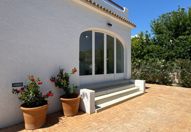 Villa in Denia - 0600 villa Montenegro mit Schwimmbad Villa in Denia - 0600 villa Montenegro mit Schwimmbad