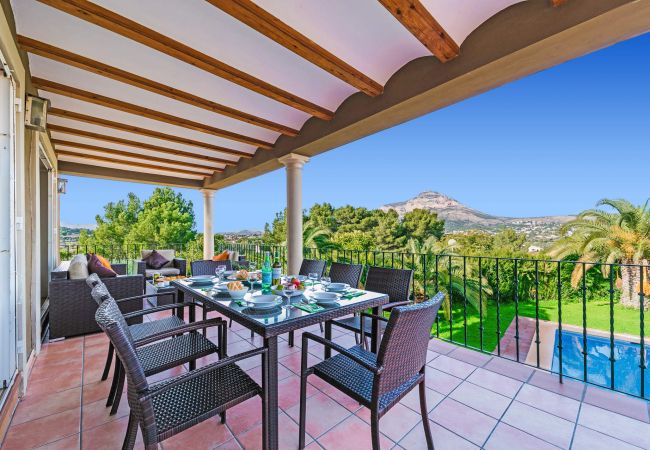 Villa in Javea / Xàbia - 0348 Villa Elefante Limones Villa in Javea / Xàbia - 0348 Villa Elefante Limones
