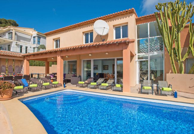 Villa/Dettached house in Moraira - 3380 Portichol Mar Flores