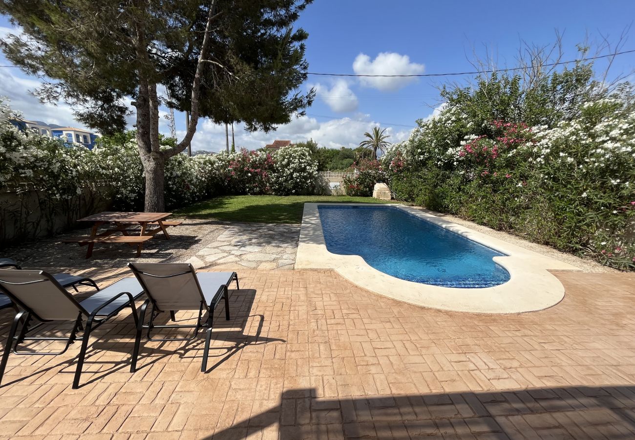 Villa in Denia - 0600 Villa Montenegro with pool