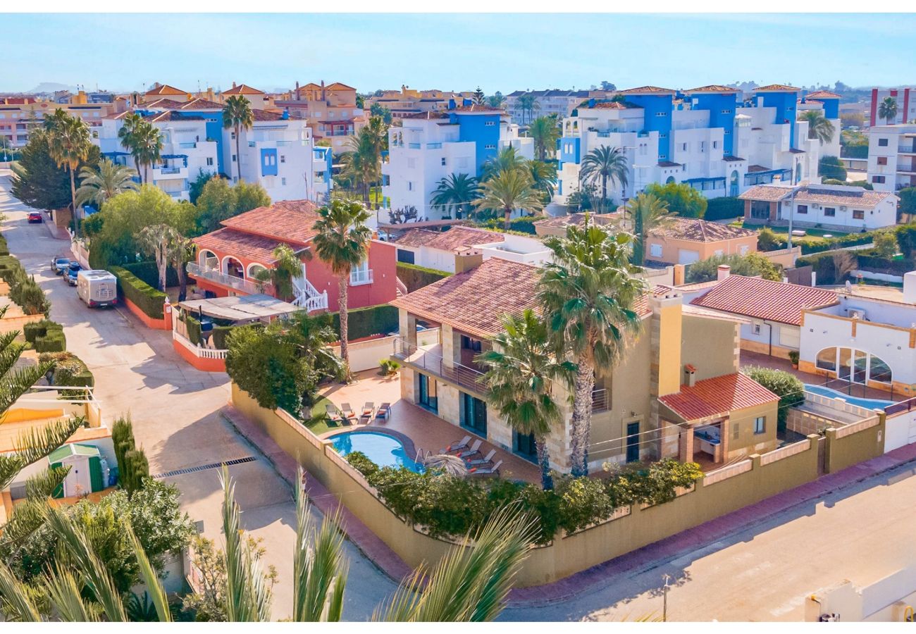 Villa in Denia - 0646 Villa Amanda Beach