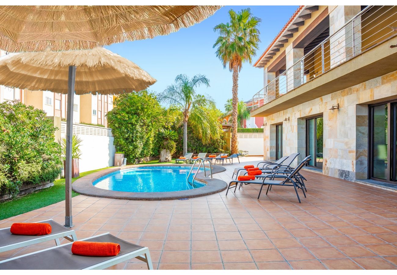 Villa in Denia - 0646 Villa Amanda Beach