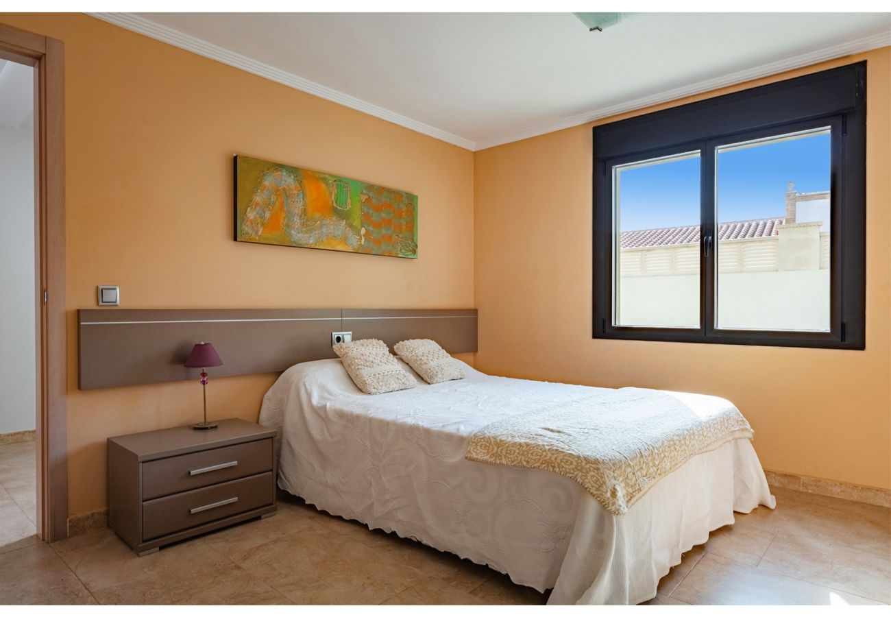 Villa in Denia - 0646 Villa Amanda Beach