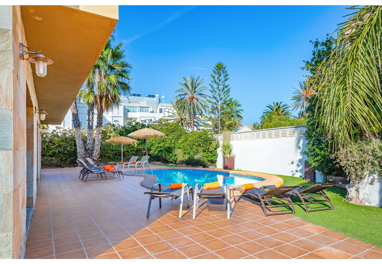 Villa in Denia - 0646 Villa Amanda Beach