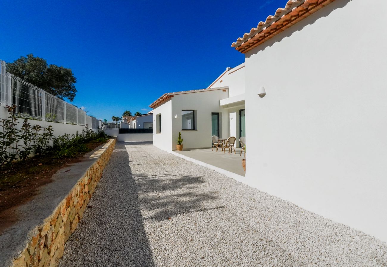 Villa in Javea - 0142 Villa Pi Masena